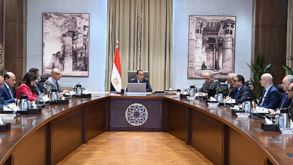 رئيس مجلس الوزراء رئيس مجلس الوزراء