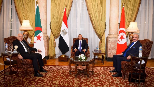 وزير الخارجية والهجرة وزير الخارجية والهجرة