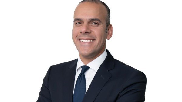 شريف حسن العضو المنتدب لقسم أسواق ترتيب وإصدار الدين التابع لـ «بلتون» شريف حسن العضو المنتدب لقسم أسواق ترتيب وإصدار الدين التابع لـ «بلتون»
