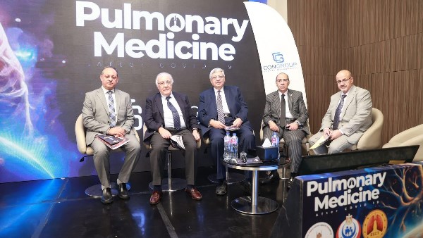 الصحة: تنظيم مؤتمرًا علميا لتشخيص وعلاج الربو الشعبي ومكافحة التدخين الصحة: تنظيم مؤتمرًا علميا لتشخيص وعلاج الربو الشعبي ومكافحة التدخين