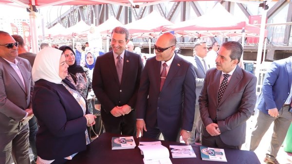 وزير العمل