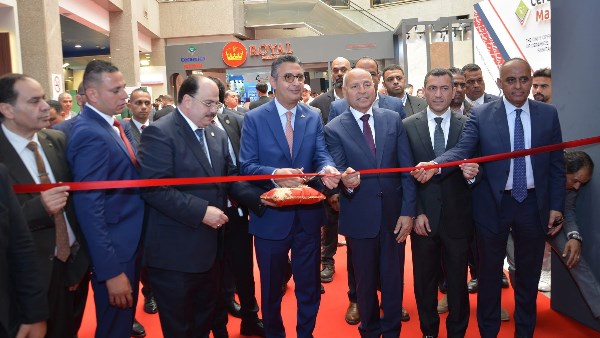 وزير التموين ومحافظ القاهرة يفتتحان معرض "سيراميكا ماركت 2025" وزير التموين ومحافظ القاهرة يفتتحان معرض "سيراميكا ماركت 2025"