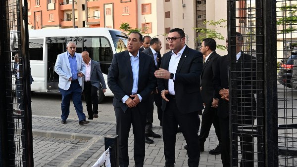 الدكتور مصطفى مدبولي، رئيس مجلس الوزراء و المهندس/ شريف الشربيني، وزير الإسكان والمرافق والمجتمعات العمرانية الدكتور مصطفى مدبولي، رئيس مجلس الوزراء و المهندس/ شريف الشربيني، وزير الإسكان والمرافق والمجتمعات العمرانية