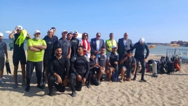 «البيئة» تنظم حملات لتنظيف الشواطئ وقاع البحر بالإسكندرية «البيئة» تنظم حملات لتنظيف الشواطئ وقاع البحر بالإسكندرية