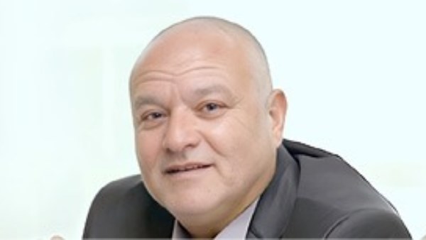ضياء الدين فرج رئيس مجلس إدارة شركة هوم تاون للتطوير العقاري 