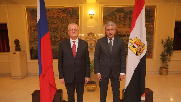وزير السياحة والآثار وزير السياحة والآثار