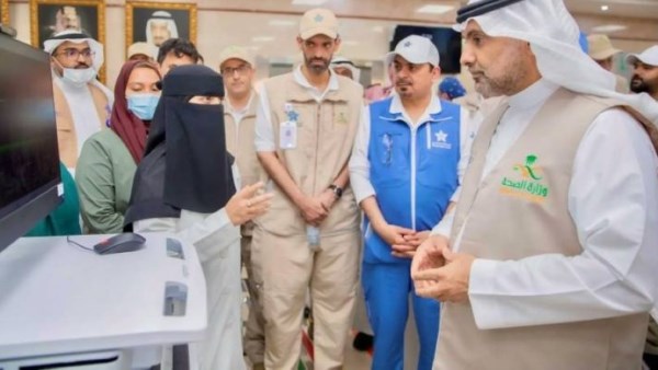 تقنية «آي سيلفي» في السعودية: ثورة في فحص القلب بالذكاء الاصطناعي للحجاج تقنية «آي سيلفي» في السعودية: ثورة في فحص القلب بالذكاء الاصطناعي للحجاج