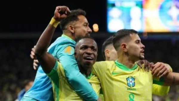 البرازيل والإكوادور تتأهلان رسميًّا إلى كأس العالم 2026 البرازيل والإكوادور تتأهلان رسميًّا إلى كأس العالم 2026