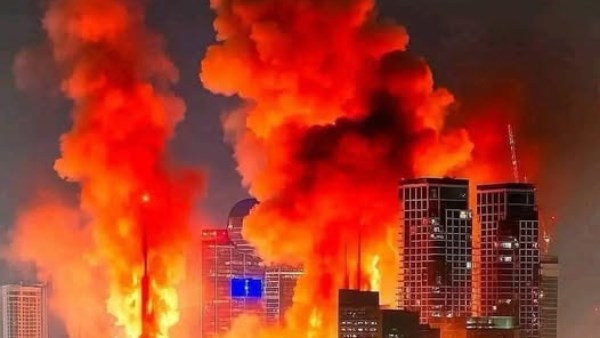 هآرتس: سقوط مبانٍ بشكل كامل جراء الصواريخ الإيرانية هآرتس: سقوط مبانٍ بشكل كامل جراء الصواريخ الإيرانية
