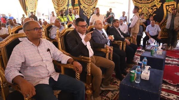 وزير الإسكان يتابع مشروعات مياه الشرب والصرف الصحي بالمبادرة الرئاسية "حياة كريمة" وزير الإسكان يتابع مشروعات مياه الشرب والصرف الصحي بالمبادرة الرئاسية "حياة كريمة"