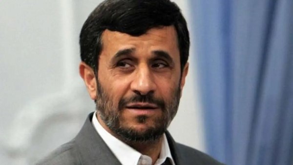 مقتل الرئيس الإيراني الأسبق محمود أحمدي نجاد بالرصاص مقتل الرئيس الإيراني الأسبق محمود أحمدي نجاد بالرصاص