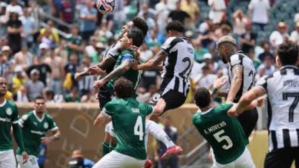 كأس العالم للأندية.. بالميراس يتأهل لربع النهائي بفوز صعب على بوتافوغو كأس العالم للأندية.. بالميراس يتأهل لربع النهائي بفوز صعب على بوتافوغو