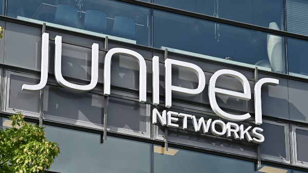 تسوية بـ14مليار دولار تنهي نزاع وزارة العدل الأمريكية مع "HPE" تسوية بـ14مليار دولار تنهي نزاع وزارة العدل الأمريكية مع "HPE"