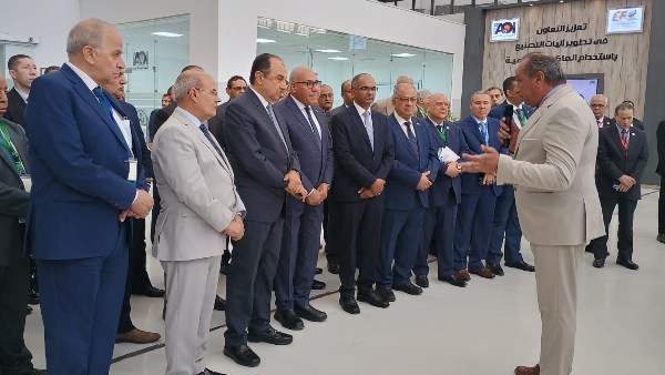 الدكتور سيد إسماعيل الدكتور سيد إسماعيل