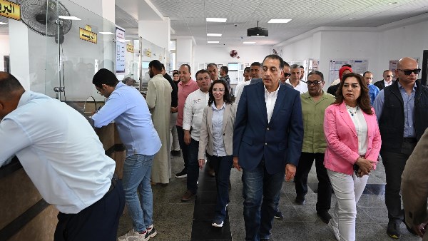 رئيس مجلس الوزراء