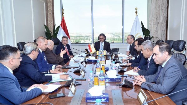 وزير التموين وزير التموين