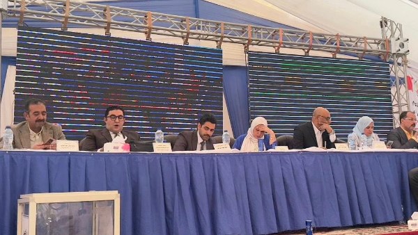 وزير الإسكان وزير الإسكان