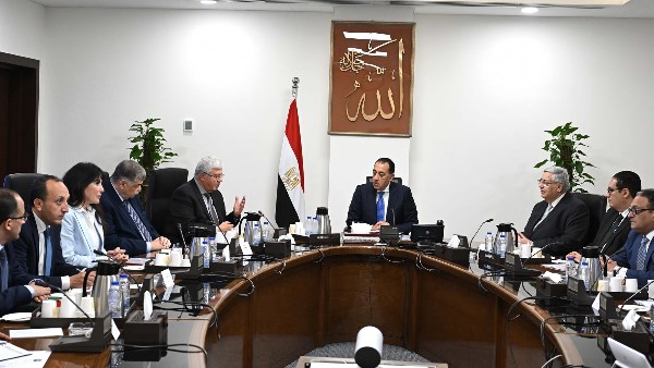 رئيس مجلس الوزراء رئيس مجلس الوزراء