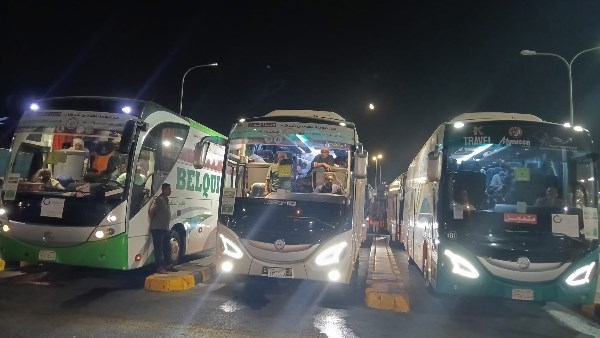 عودة جميع حجاج الحج السياحي البري بسلام إلى أرض الوطن عودة جميع حجاج الحج السياحي البري بسلام إلى أرض الوطن