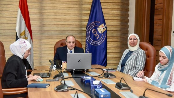 رئيس هيئة الدواء المصرية رئيس هيئة الدواء المصرية
