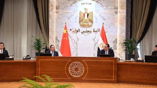رئيس الوزراء رئيس الوزراء