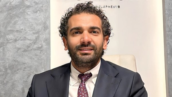 كريم عابدين رئيس القطاع التجاري بشركة هوم تاون كريم عابدين رئيس القطاع التجاري بشركة هوم تاون