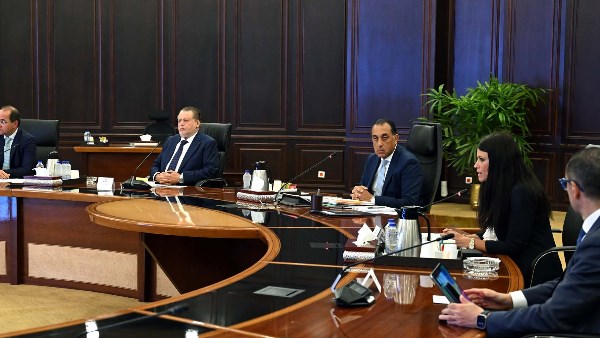 رئيس الوزراء رئيس الوزراء