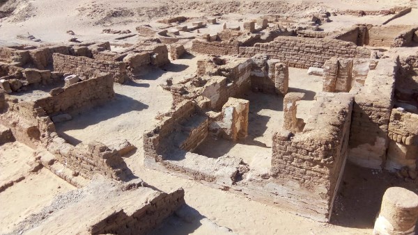 مدينة سكنية قبطية تعود للحياة من جديد