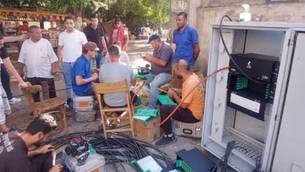تركيب 4 كبائن أمام سنترال رمسيس لربطها بالسنترالات المجاورة
