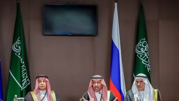 تفاصيل اجتماع الطاولة المستديرة السعودي-الروسي لتعزيز التعاون الصناعي تفاصيل اجتماع الطاولة المستديرة السعودي-الروسي لتعزيز التعاون الصناعي
