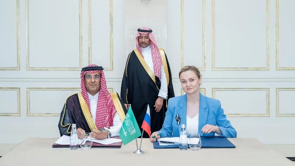  لتعزيز التعاون الصناعي والابتكار.. مذكرة تفاهم بين "مدن" السعودية وحكومة موسكو