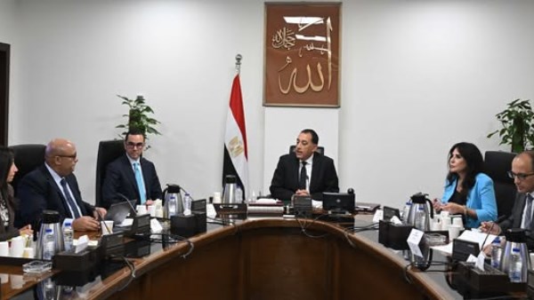 المزيد من التيسيرات والمحفزات.. رئيس الوزراء يتابع جهود دعم الاستثمار في الذهب المزيد من التيسيرات والمحفزات.. رئيس الوزراء يتابع جهود دعم الاستثمار في الذهب