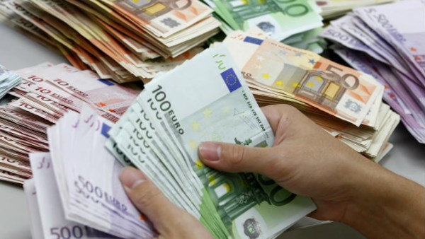 ارتفاع عدد الأوراق النقدية المزورة المكتشفة في ألمانيا 