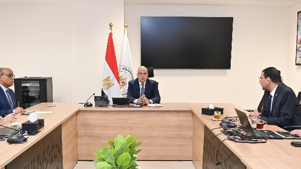 وزير الري