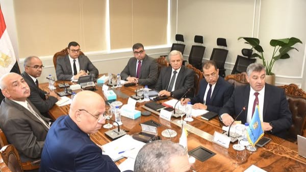 وزير الإسكان وزير الإسكان