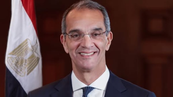 الدكتور عمرو طلعت الدكتور عمرو طلعت
