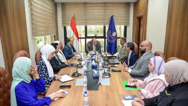 رئيس هيئة الدواء المصرية رئيس هيئة الدواء المصرية