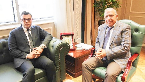 وزيرا الكهرباء والإسكان وزيرا الكهرباء والإسكان