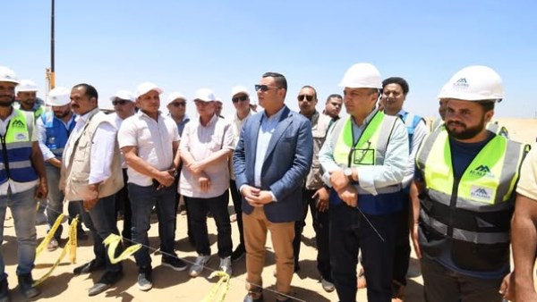 وزير الإسكان وزير الإسكان