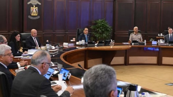 رئيس مجلس الوزراء رئيس مجلس الوزراء