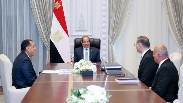 الرئيس السيسي الرئيس السيسي