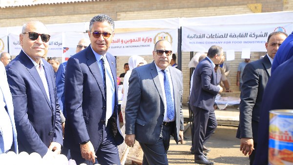وزير التموين