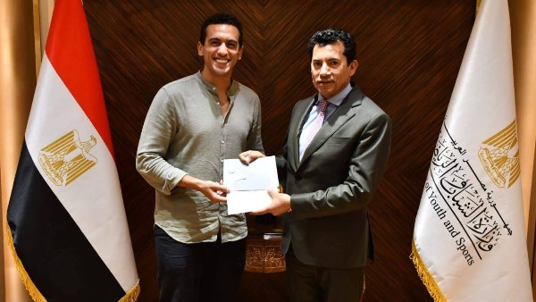وزير الشباب والرياضة 