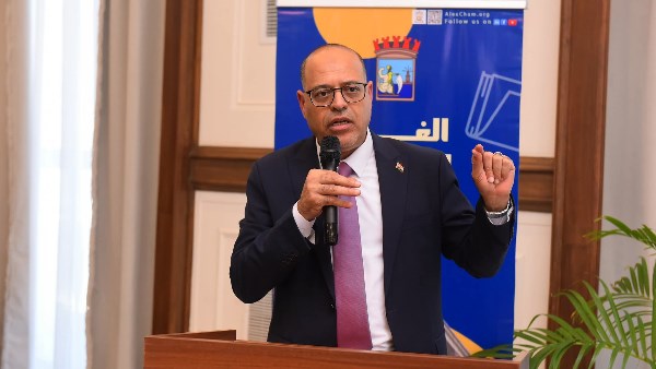 وزير العمل وزير العمل