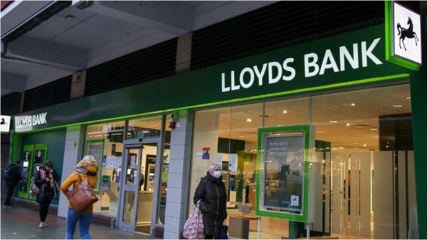 Shares of Lloyds