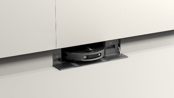 LG Electronics (LG) LG Electronics (LG)
