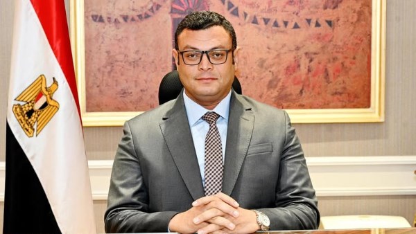 وزير الإسكان يوجه رؤساء أجهزة المدن الجديدة بتوفير جميع الاحتياجات اللوجستية وزير الإسكان يوجه رؤساء أجهزة المدن الجديدة بتوفير جميع الاحتياجات اللوجستية