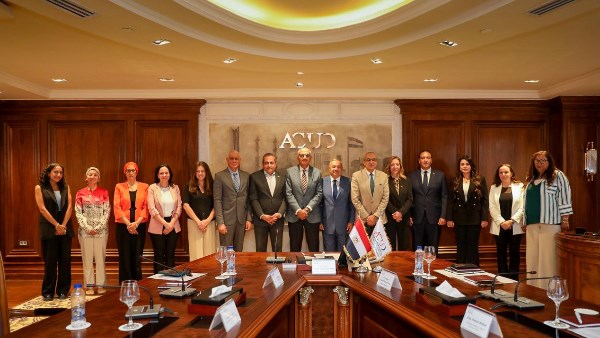 شركة العاصمة الإدارية بالتعاون مع الجامعات الدولية بالعاصمة يقدمون 100 منحة دراسية لمتفوقي الثانوية العامة شركة العاصمة الإدارية بالتعاون مع الجامعات الدولية بالعاصمة يقدمون 100 منحة دراسية لمتفوقي الثانوية العامة