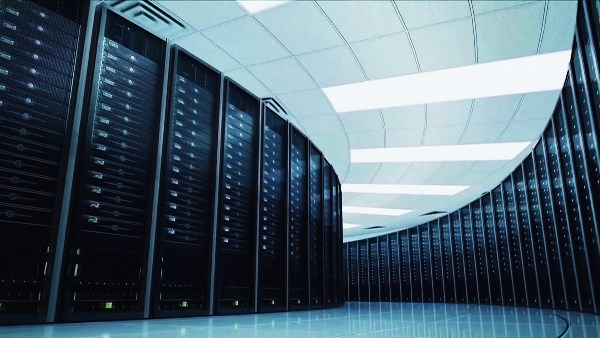 نمو قياسي لقطاع صناعة البيانات والبنية التحتية الرقمية في الصين 