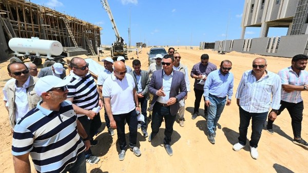 وزير الإسكان وزير الإسكان